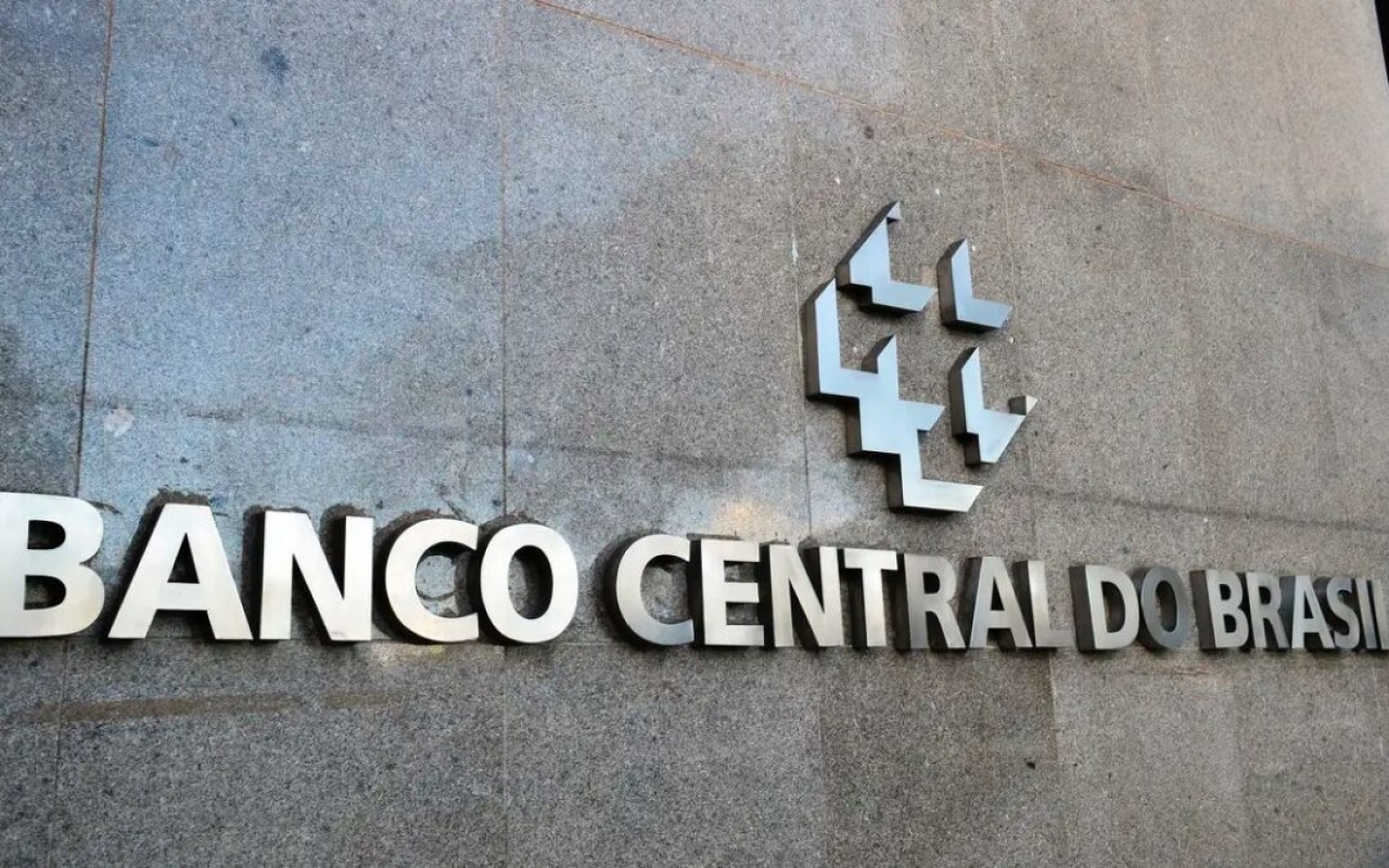 MERCADO ELEVA PARA 3% PROJEÇÃO DE EXPANSÃO DA ECONOMIA EM 2024