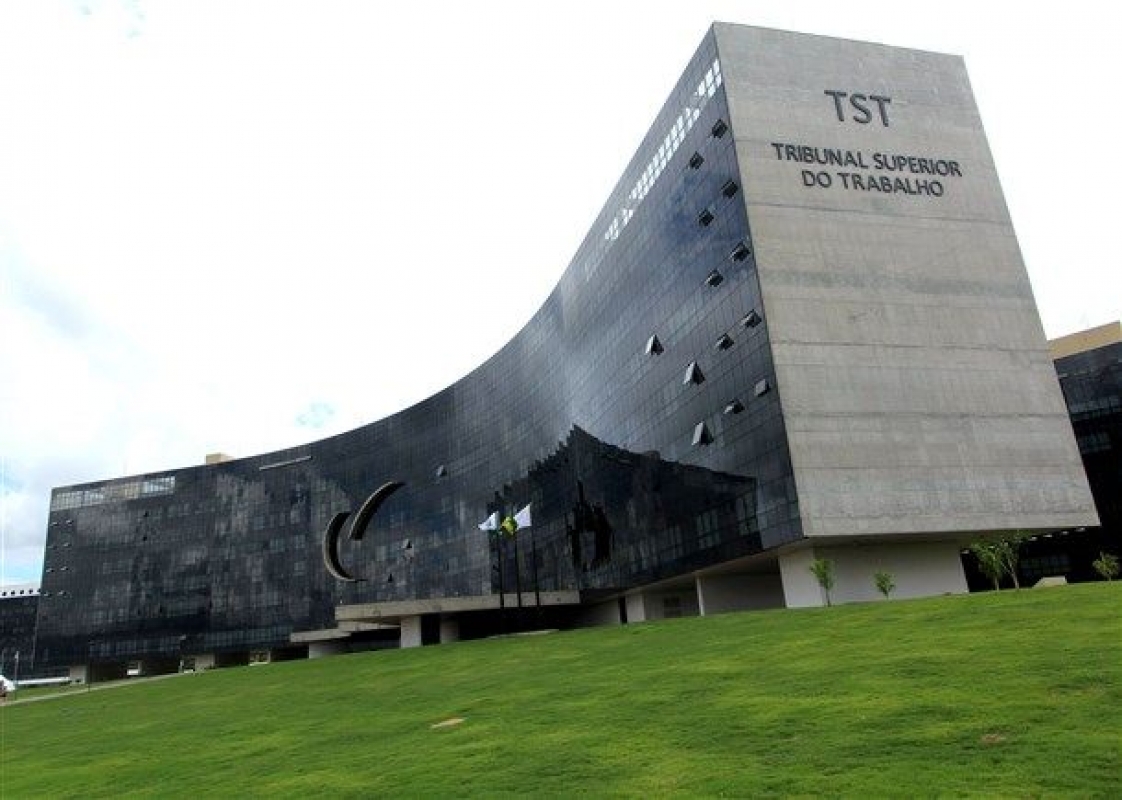 4ª TURMA DO TST DECIDE QUE MOTORISTA NÃO INTEGRA A BASE DE CÁLCULO DA COTA DE APRENDIZAGEM